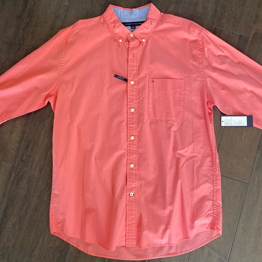 Tommy Hilfiger NWT Men’s Button Down